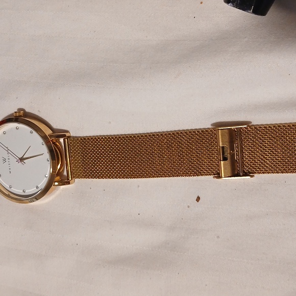 Wristolgy watch